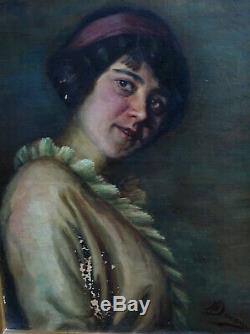 H. DUCOM Portrait de femme HST Ecole française du XIXème siècle Art Déco