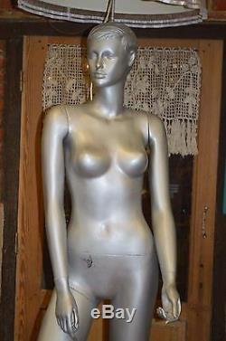 Lampadaire Mannequin Femme