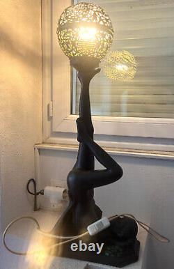 Lampe Femme Nue/ Globe Ideogrammes En Laiton/ Ceramique/ Sytle Art Deco