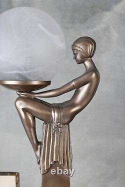 Lampe dans le style Art Déco Femme Lampe de Table avec une sculpture d'une femme