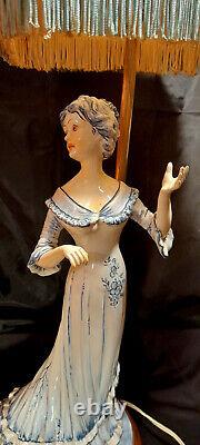 Lampe de table figurine femme Art déco en porcelaine, veilleuse/lampe