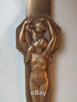 Lucien BAZOR (1889 1974) coupe papier bronze doré femme nue à lenfant 1928