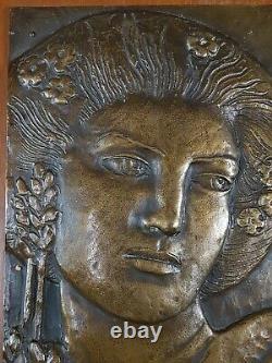 Marc Leriche Portrait de jeune femme sur bronze Art nouveau Très bel patine