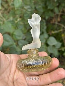 Molines Jolie Marquise années 1930 Femme Art Deco & Flacon De Parfum Verre