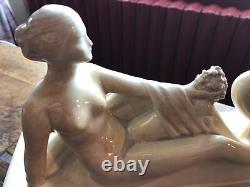 Odyv Statuette Art Déco Femme Nue au Paon Craquelé Coquille duf État TB 1930