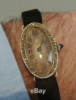 Petite montre de femme or massif éclats de diamants art déco gold diamonds watch