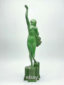 Pierre Le Faguays dit Fayral (1892-1962) Sculpture de Femme nue époque Art Deco