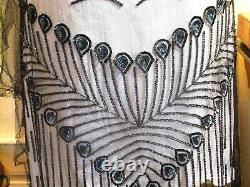 Rare robe de bal d'époque art-déco 1925 Charleston décor paon en perles de jais