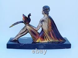 SCULPTURE ART DECO en régule FEMME a l' OISEAU 1920/1930 signé H BAL