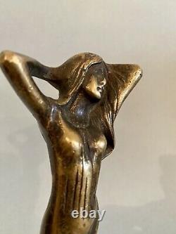 Sculpture bronze femme Art Nouveau Deco jugendstil 1900 signé à identifier