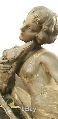 Sculpture femme et chien lévrier art deco 1930 statue vintage sur marbre signé