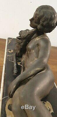 Sculpture femme et chien lévrier art deco 1930 statue vintage sur marbre signé