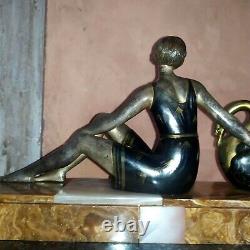Statue Art Déco en régule signé Janle à restaurer Femme et Cygne