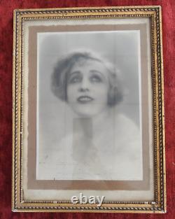 Studio G. L Manuel frères grande photo signée Art Déco portrait femme 1930