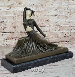 Superbe Antique Art Déco Bronze De Un Danseuse Femme Signée Superbe