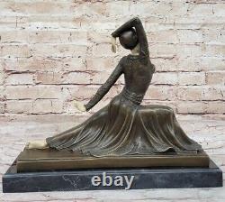 Superbe Antique Art Déco Bronze De Un Danseuse Femme Signée Superbe