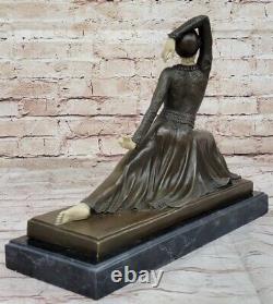 Superbe Antique Art Déco Bronze De Un Danseuse Femme Signée Superbe