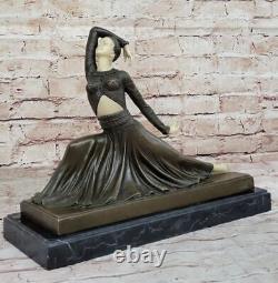 Superbe Antique Art Déco Bronze De Un Danseuse Femme Signée Superbe Ouvre