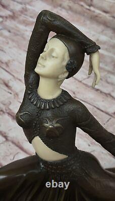 Superbe Antique Art Déco Bronze De Un Danseuse Femme Signée Superbe Ouvre