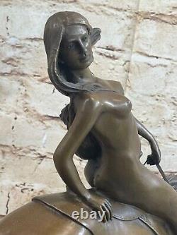 The Joli Nue Femme Equitation Sur Her Cheval Bronze Sculpture Art Déco Solde