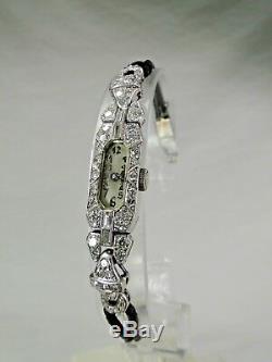 Très Belle Montre Art Deco Lusina Platine Et Diamants Baguettes Brillants 1925