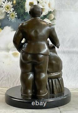 Vintage Bronze Sculpture Anglais Femme Et Homme Chubby Signée Botero Art Déco