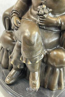 Vintage Bronze Sculpture Anglais Femme Et Homme Chubby Signée Botero Art Déco